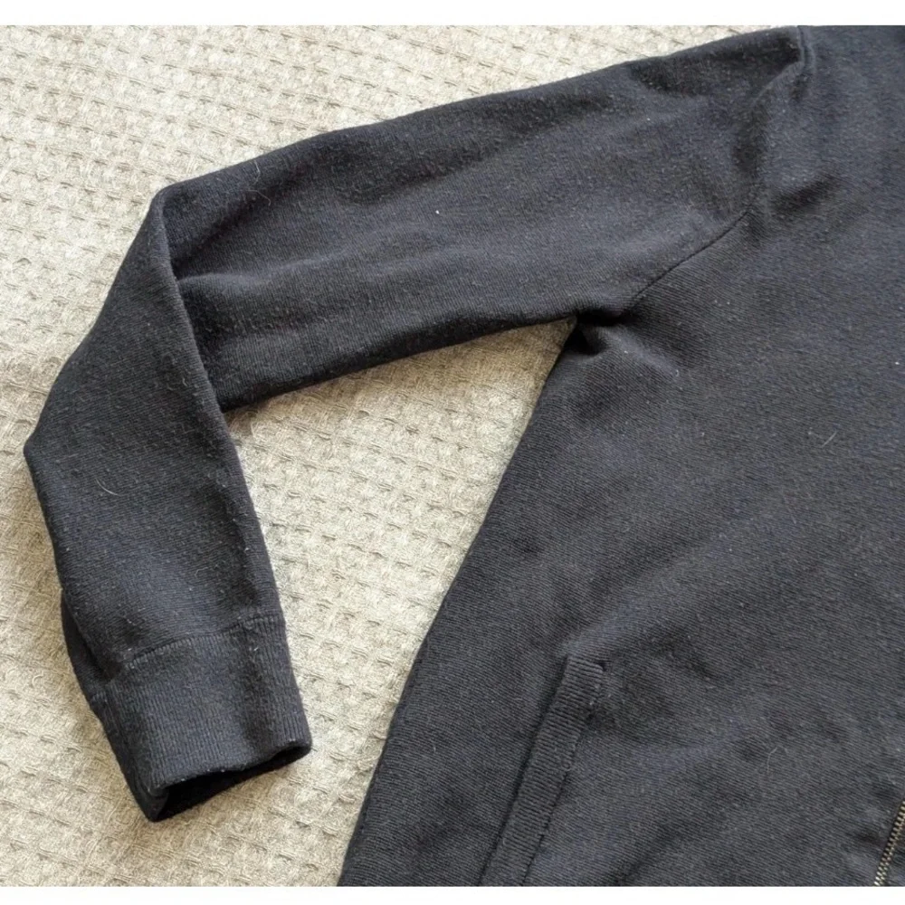 Taylor Stitch Merino Wool Zip Hoodie – Navy
Men’s Size SMALL - Picture 3 of 13